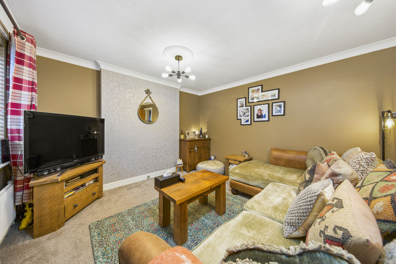 Aviemore Close New Whittington